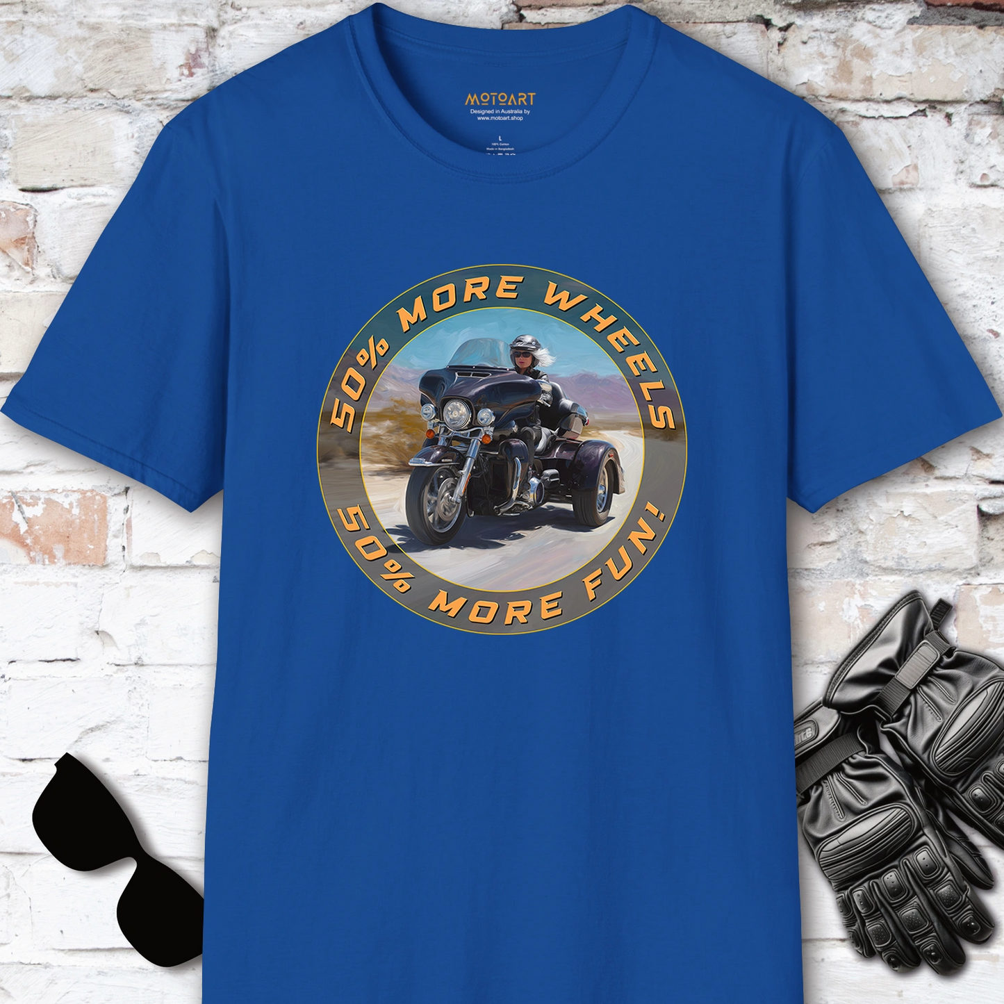 TRI GLIDE - 50% more wheels, 50% more fun, Unisex T shirt