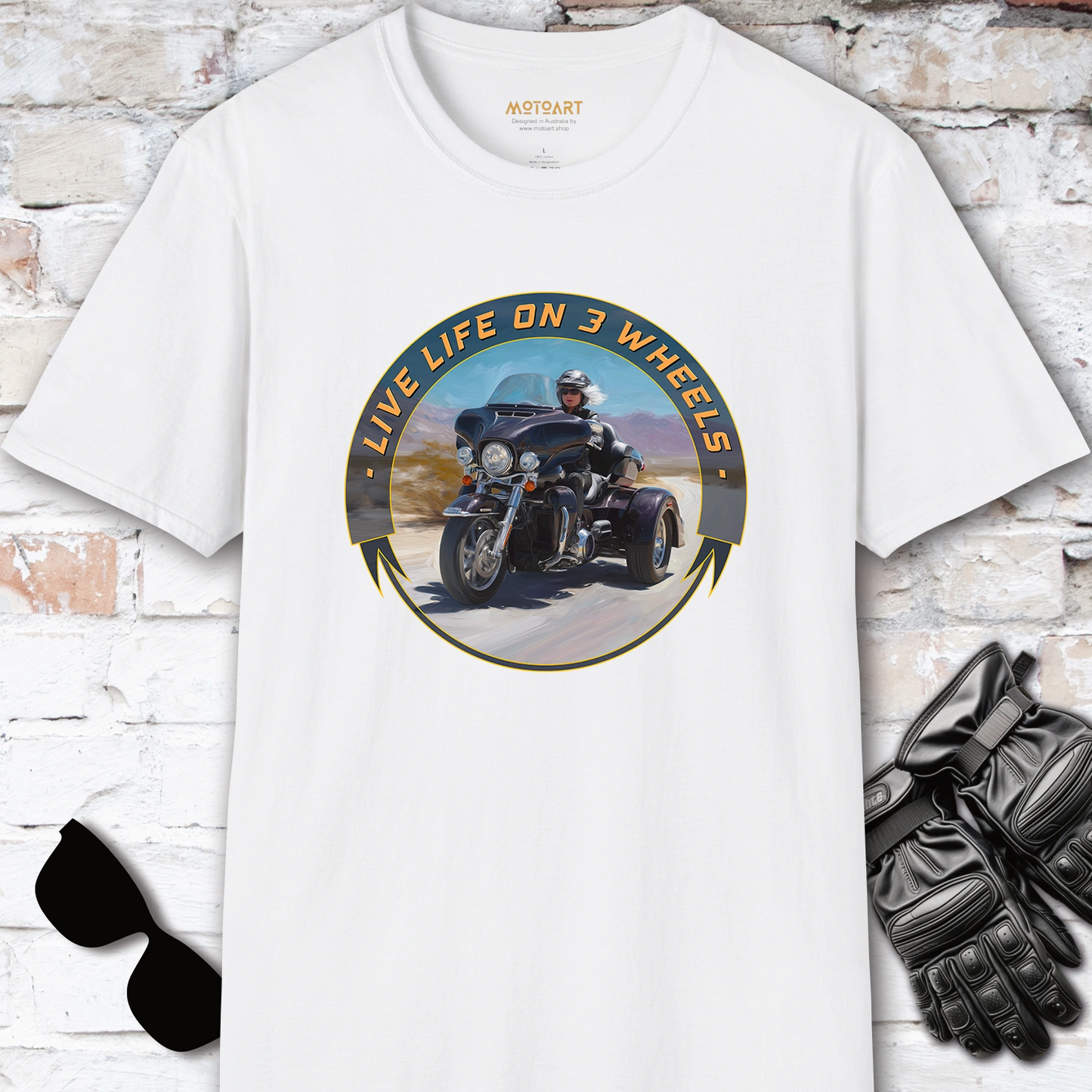 TRI GLIDE - Live life on 3 wheels, Unisex T shirt