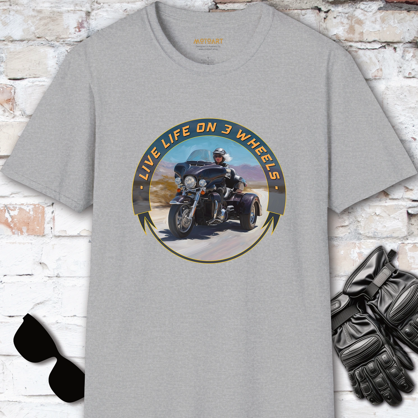 TRI GLIDE - Live life on 3 wheels, Unisex T shirt