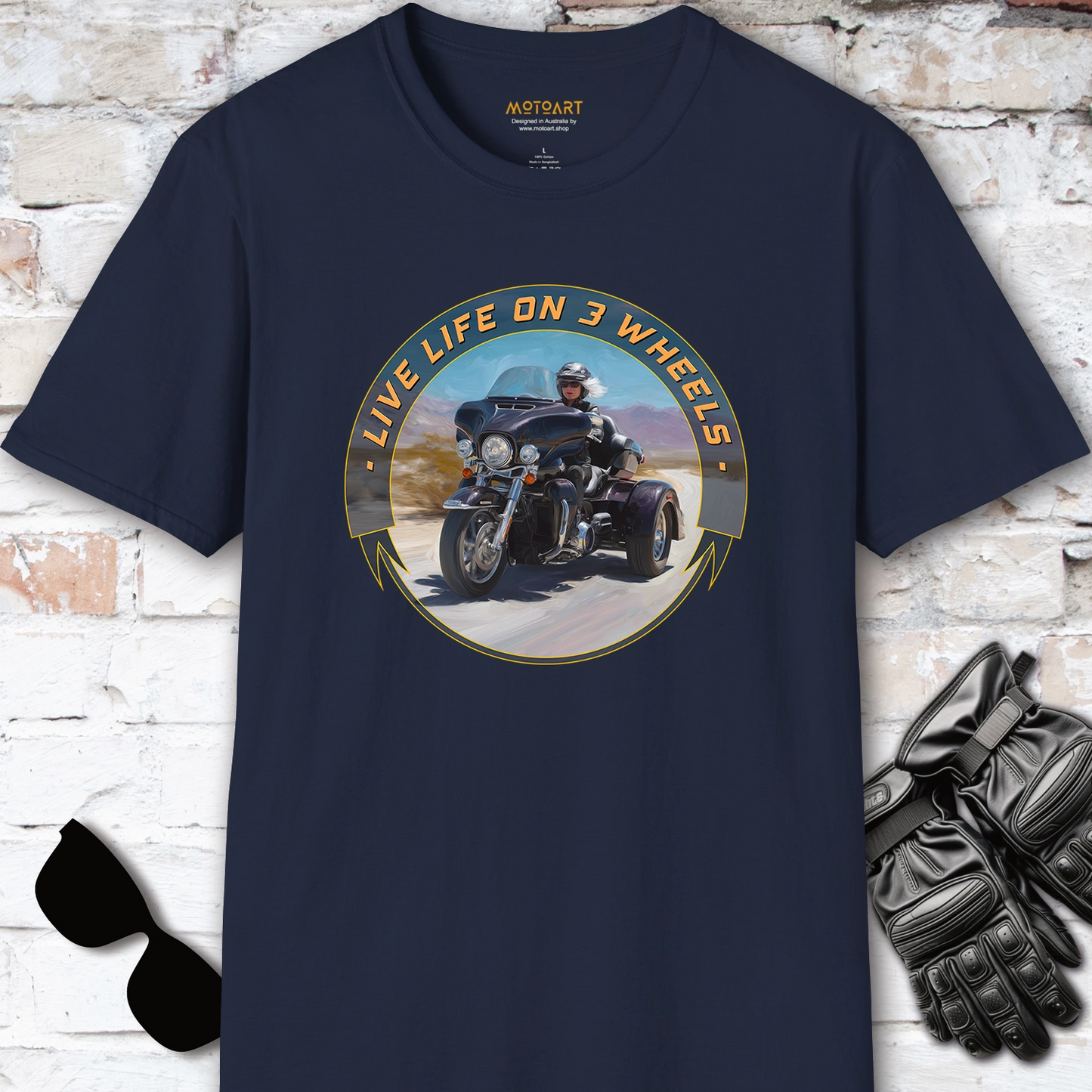 TRI GLIDE - Live life on 3 wheels, Unisex T shirt
