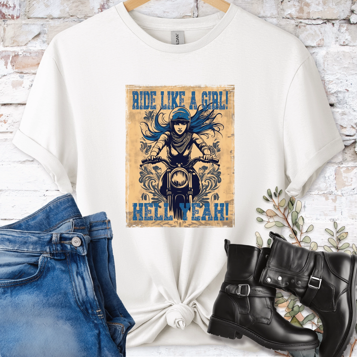 Ride like a girl, Hell yeah!. Women's T shirt
