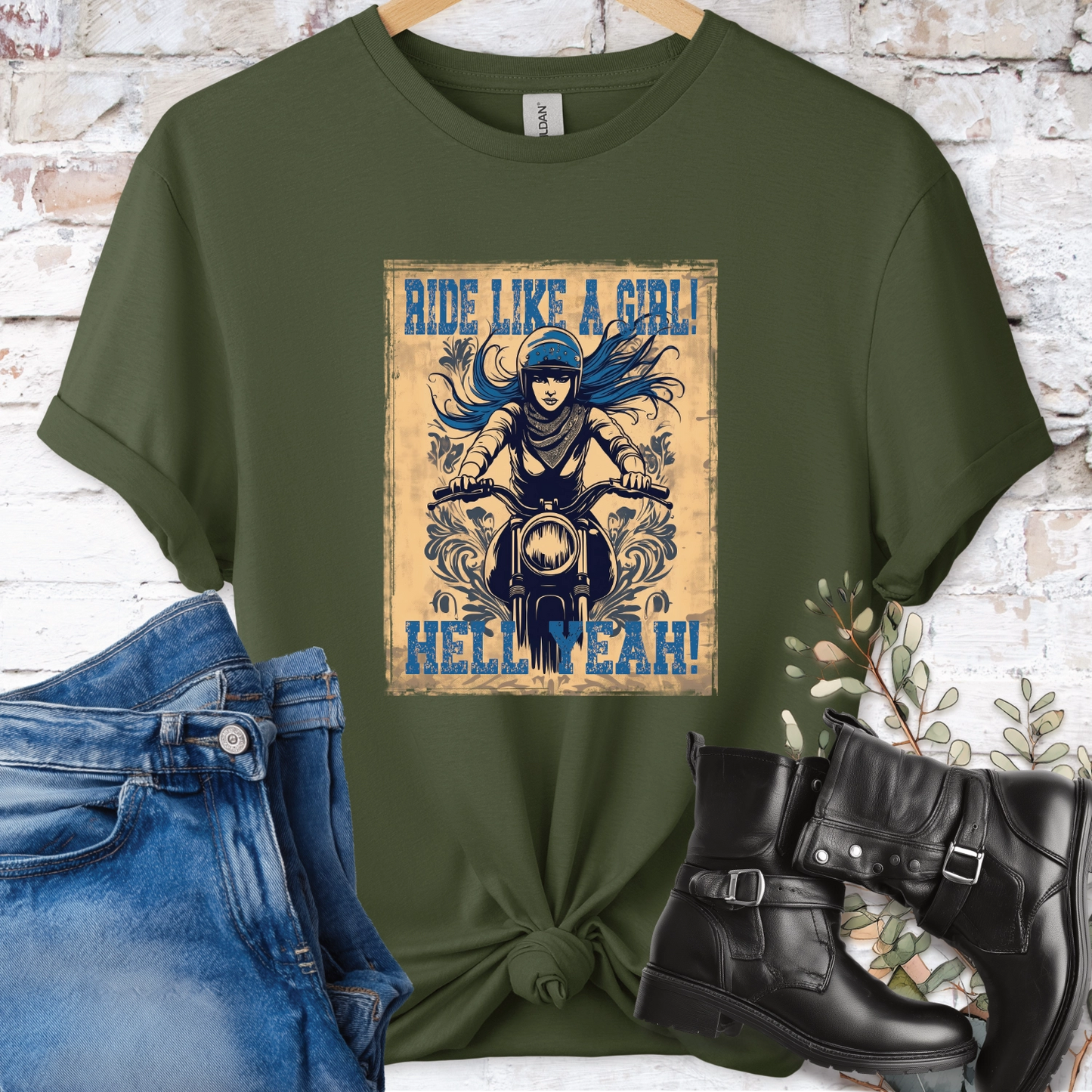 Ride like a girl, Hell yeah!. Women's T shirt