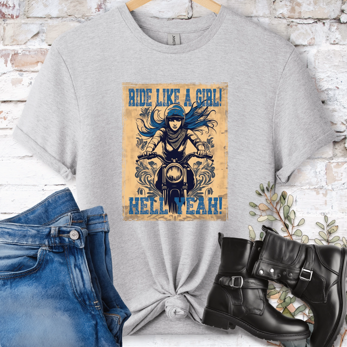 Ride like a girl, Hell yeah!. Women's T shirt